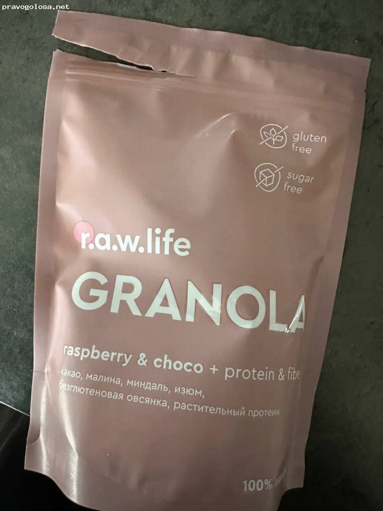 Отзыв на Протеиновая гранола «protein granola» малина-шоколад от r.a.w. life